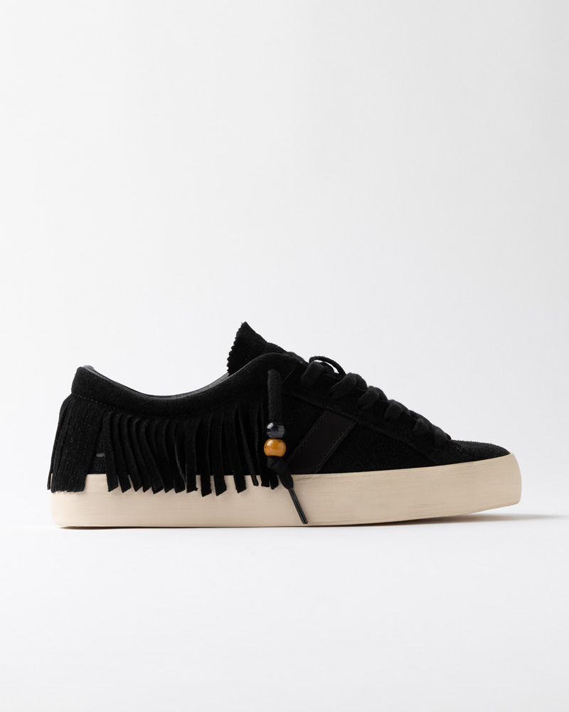 HILL LOW FRINGED BLACK