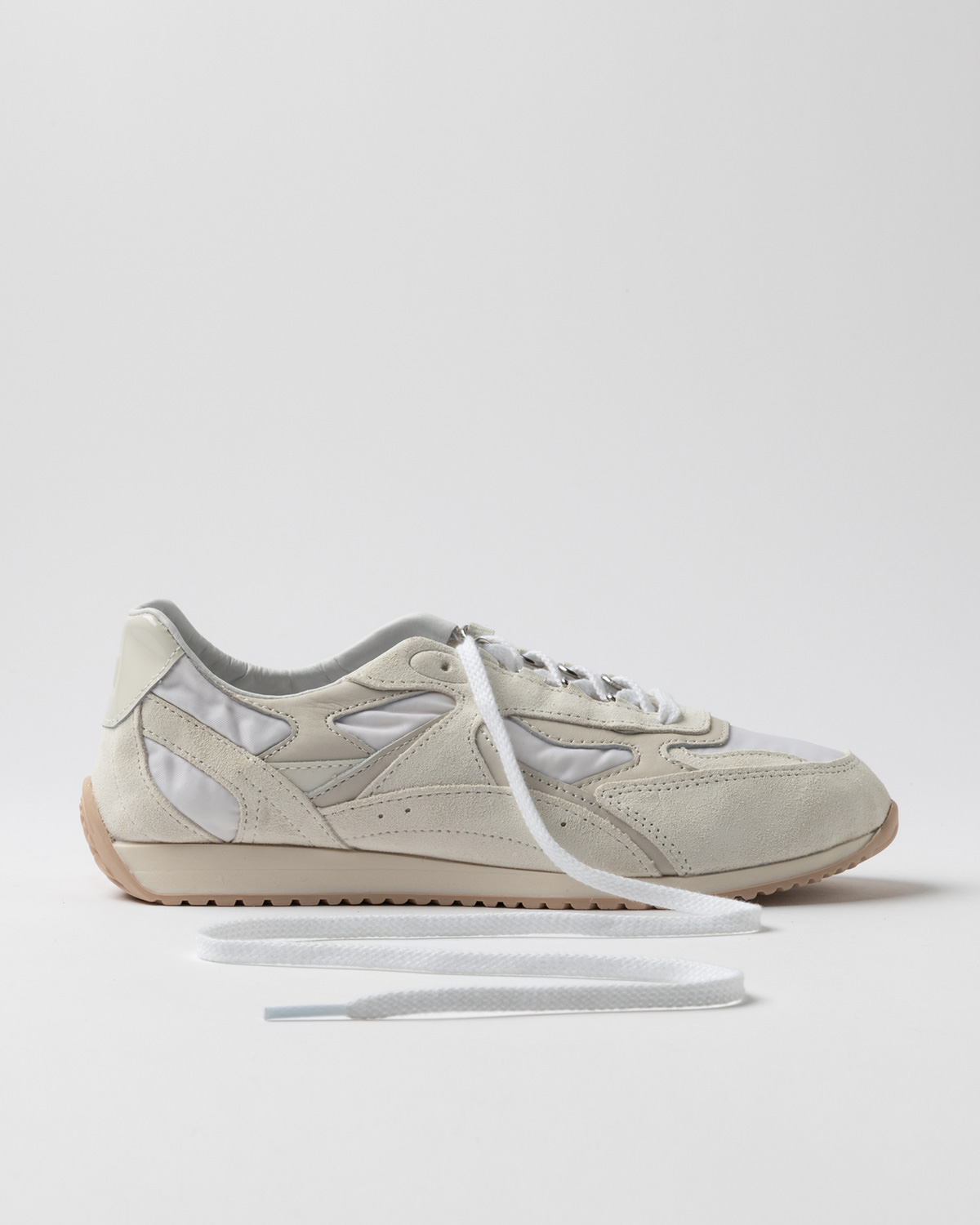 D.A.T.E.: FUGA LOW BALLERINA WHITE
