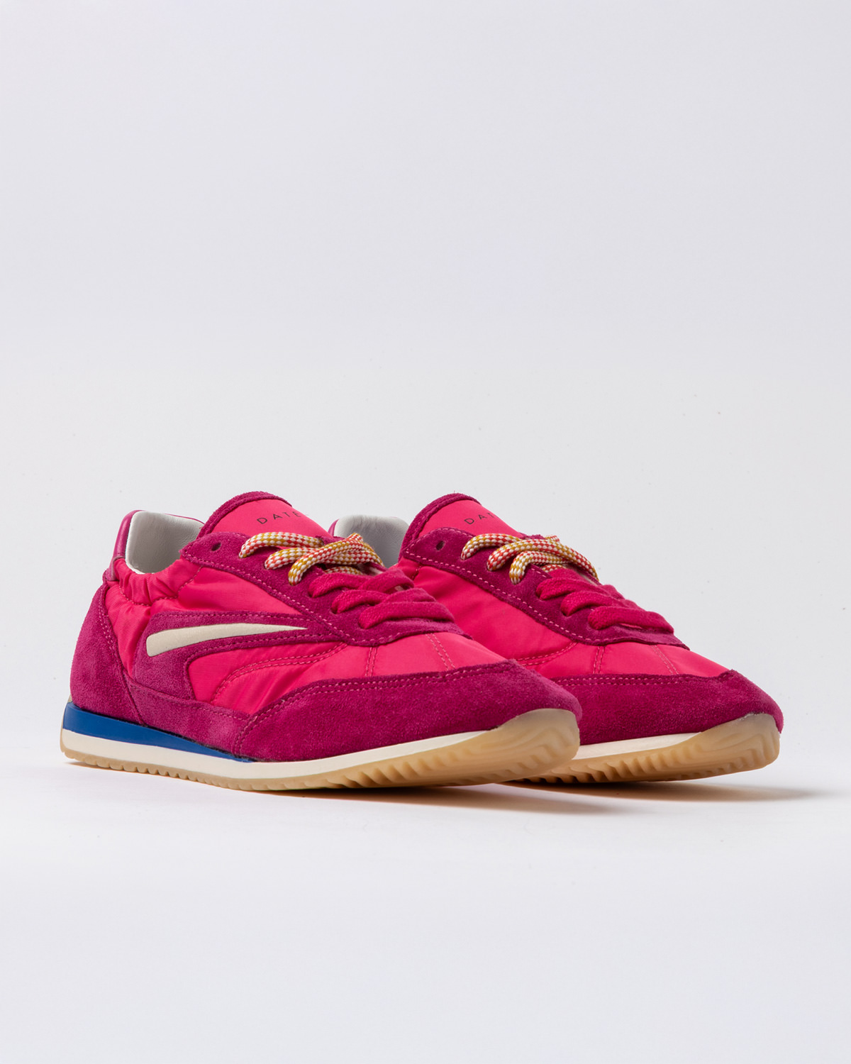 D.A.T.E.: ATHLETA BALLET COLORED FUXIA