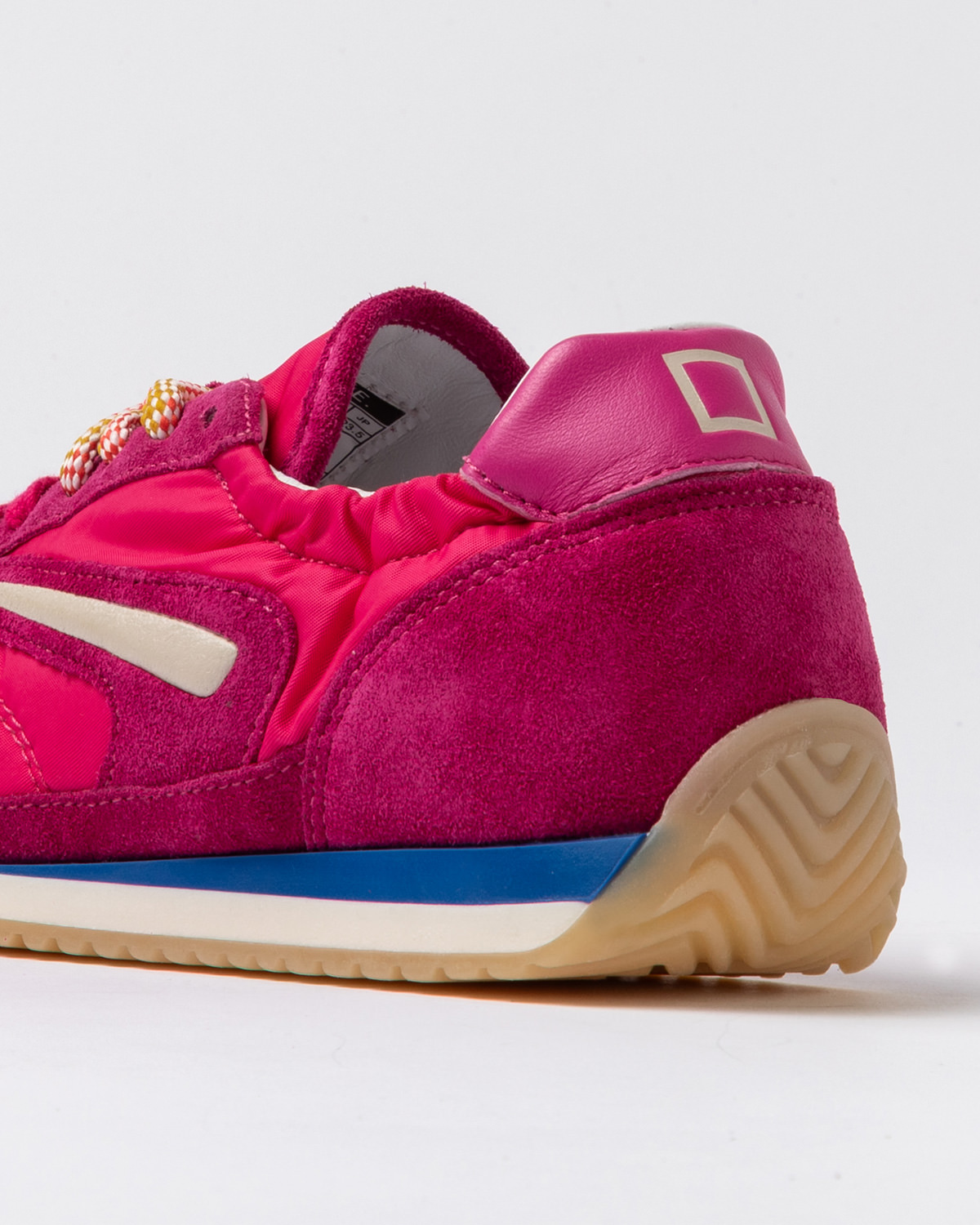 D.A.T.E.: ATHLETA BALLET COLORED FUXIA