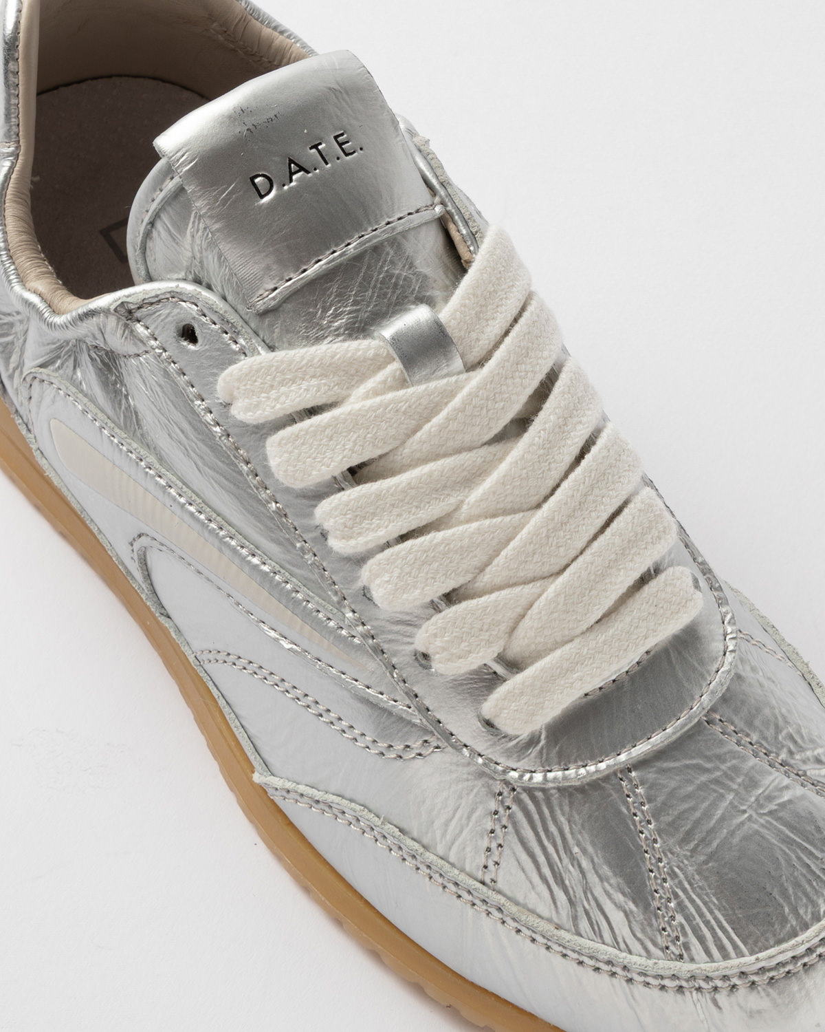 D.A.T.E.: ATHLETA BALLET LAMINATED SILVER