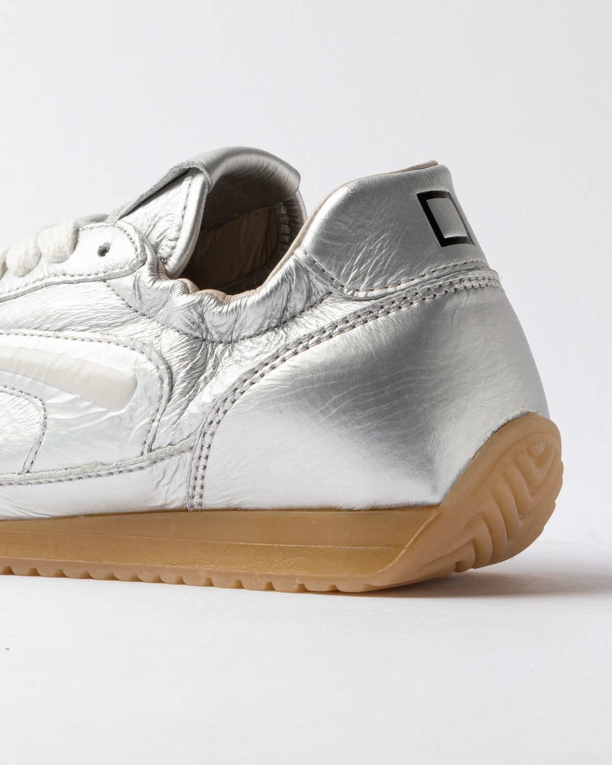 D.A.T.E.: ATHLETA BALLET LAMINATED SILVER