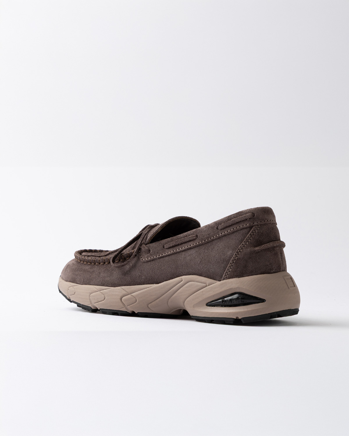 D.A.T.E.: MOKA SUEDE BROWN