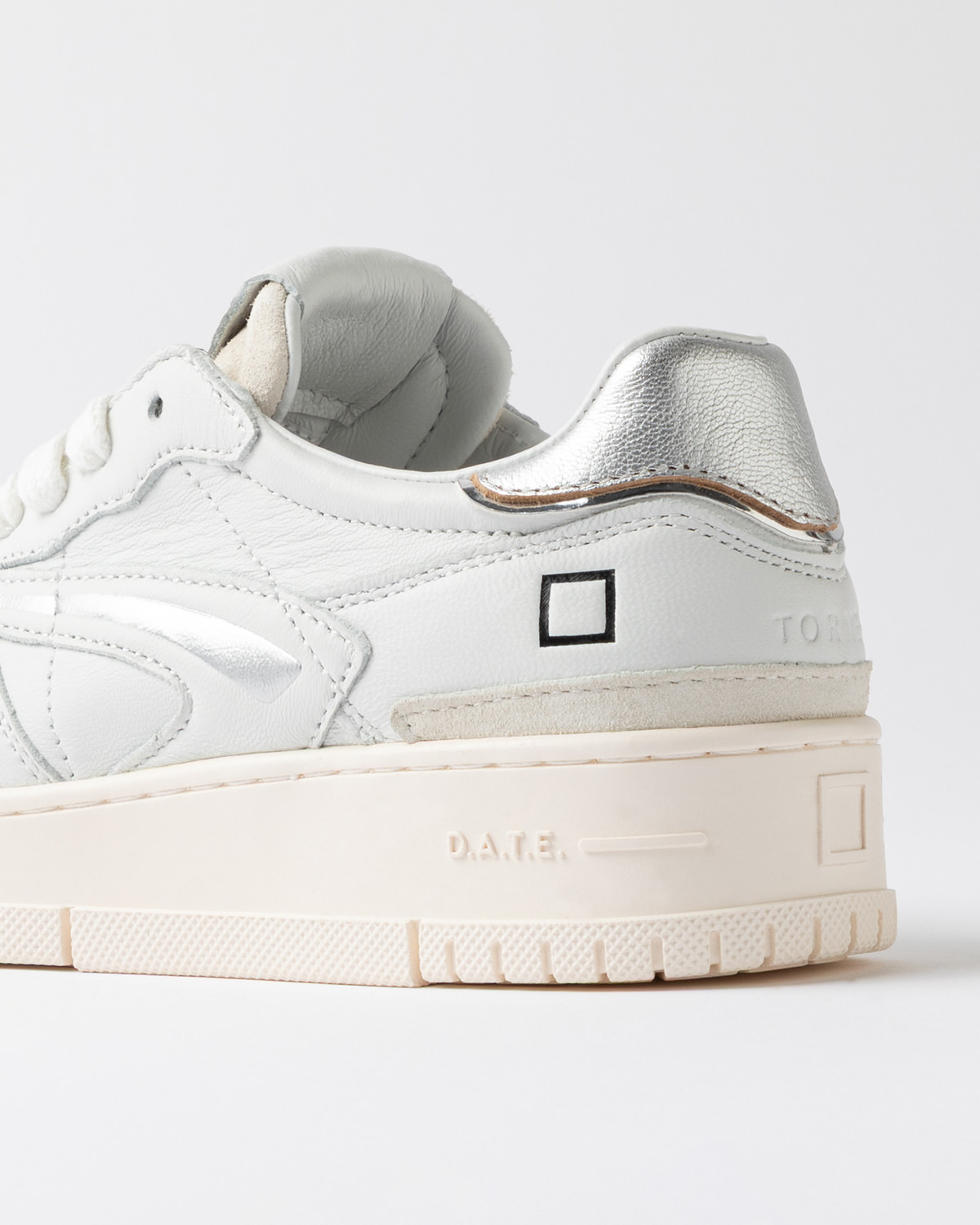 D.A.T.E.: TORNEO PURE CALF WHITE-SILVER
