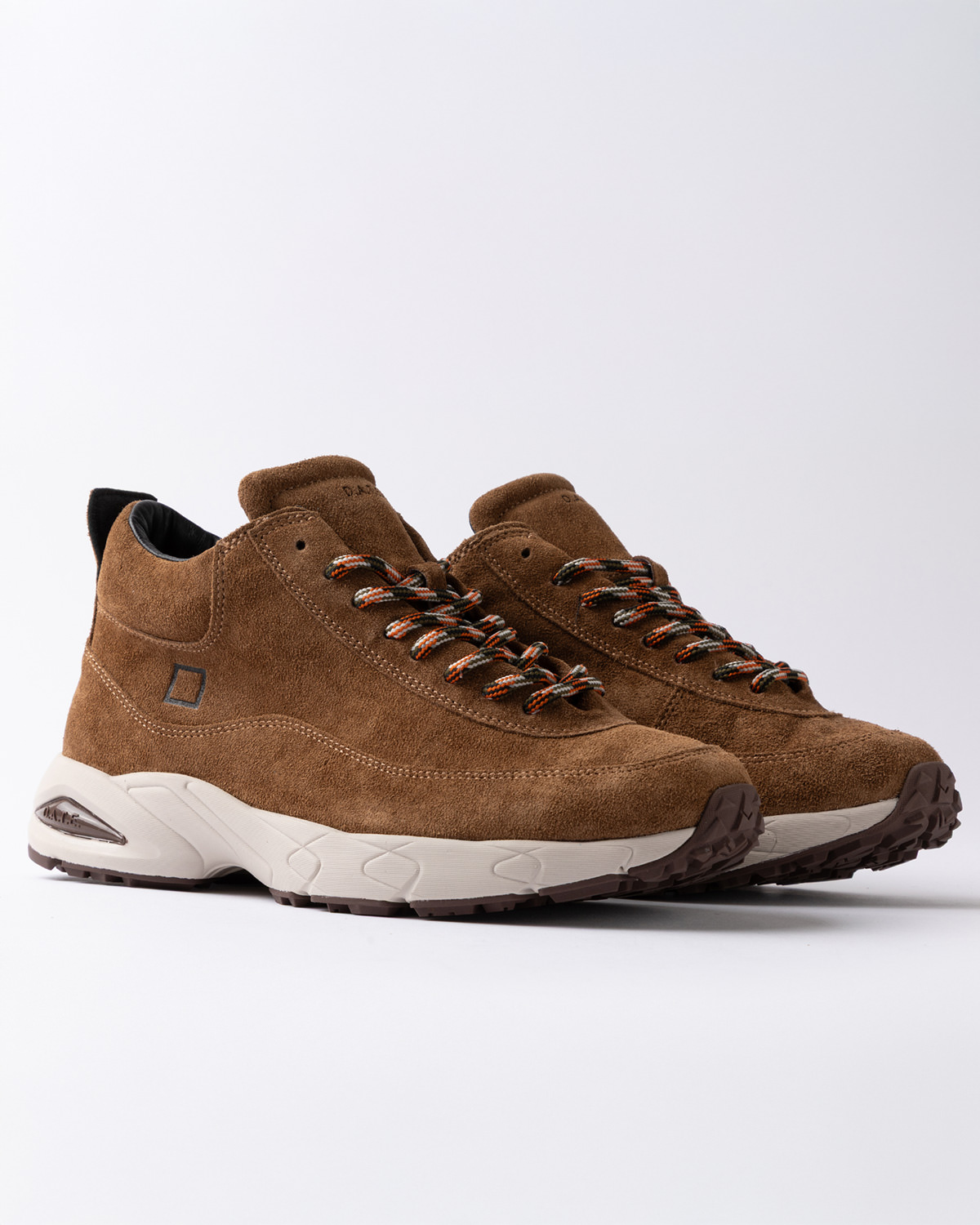 D.A.T.E.: ZENO SUEDE CUOIO