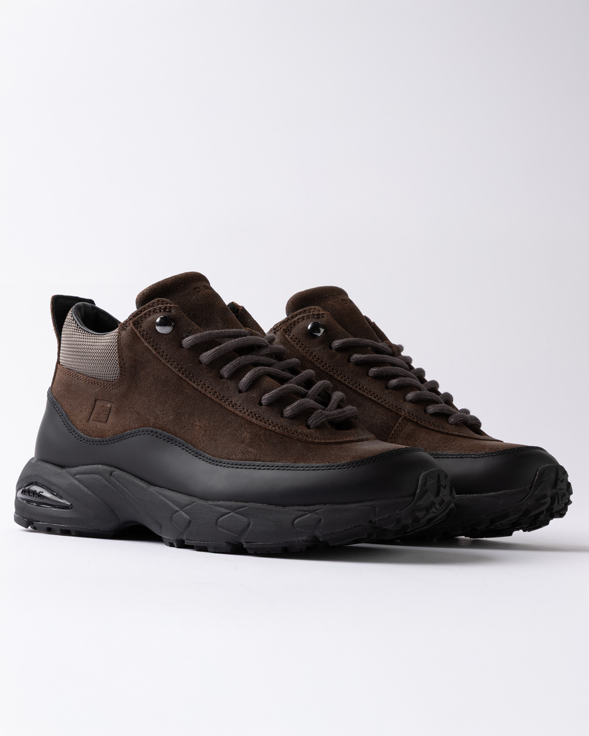 D.A.T.E.: ZENO WAXED BROWN