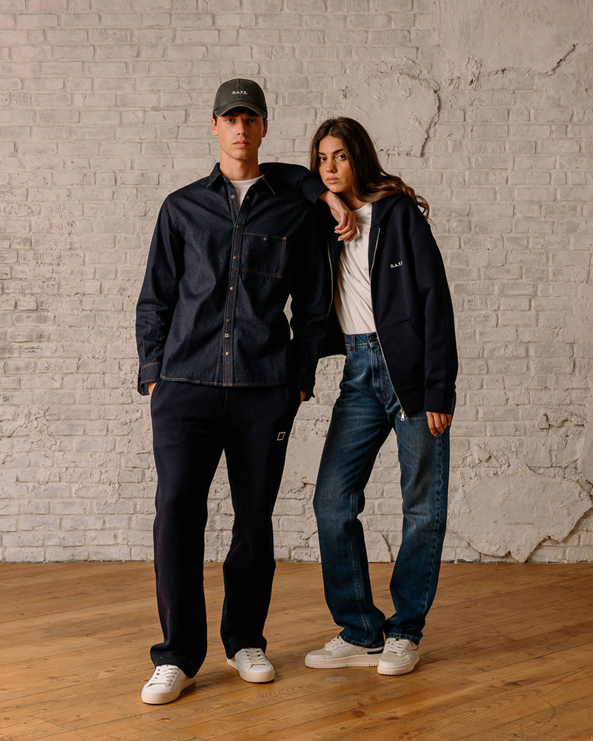 D.A.T.E.: ZIP HOODIE BASIC BLUE